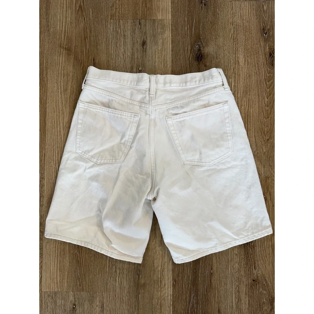 Universal Thread Bermuda Shorts Womens 8 White 90s Baggy Denim High Rise Button